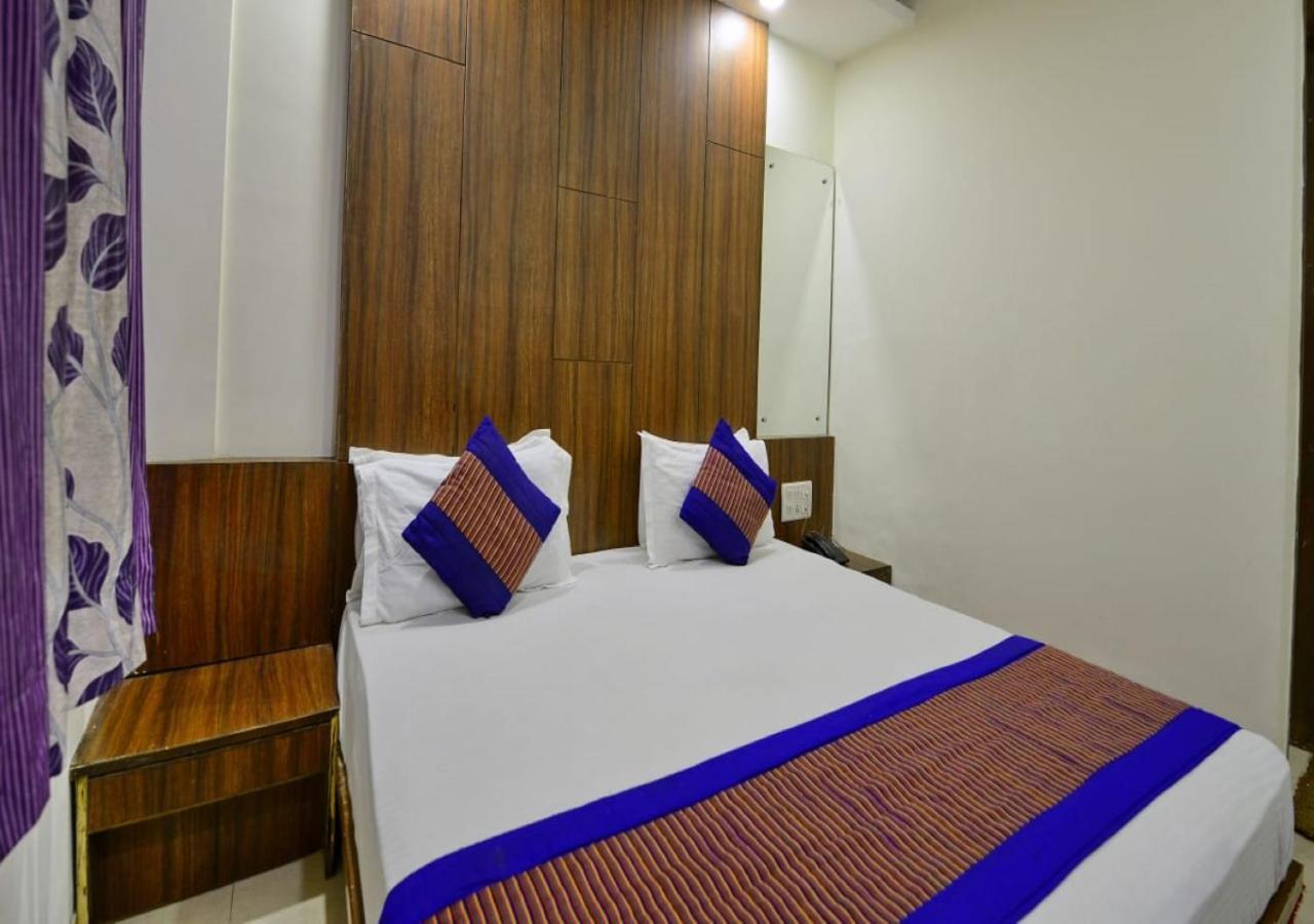 Hotel International Neelam Near New Delhi Railway Station Exterior photo