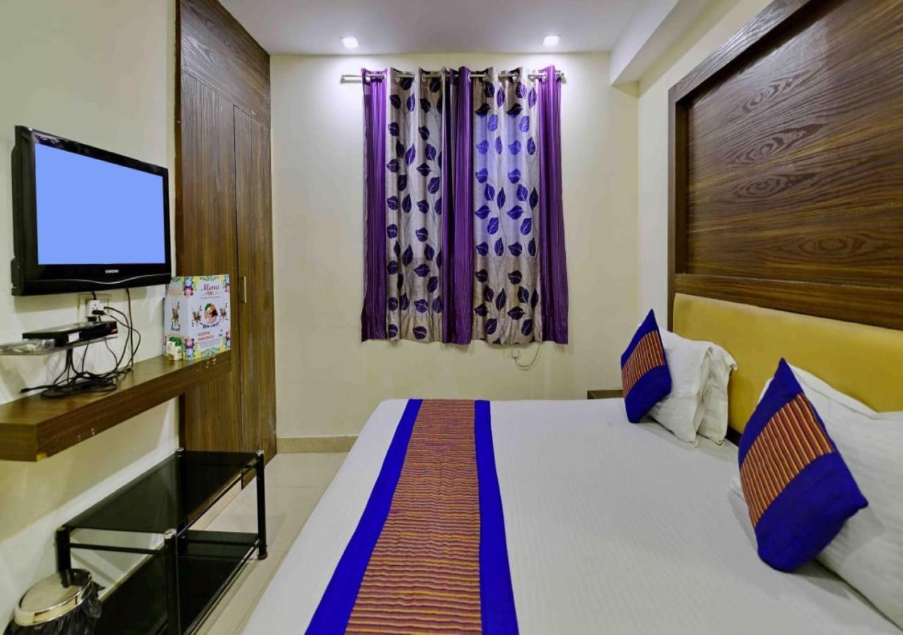 Hotel International Neelam Near New Delhi Railway Station Exterior photo