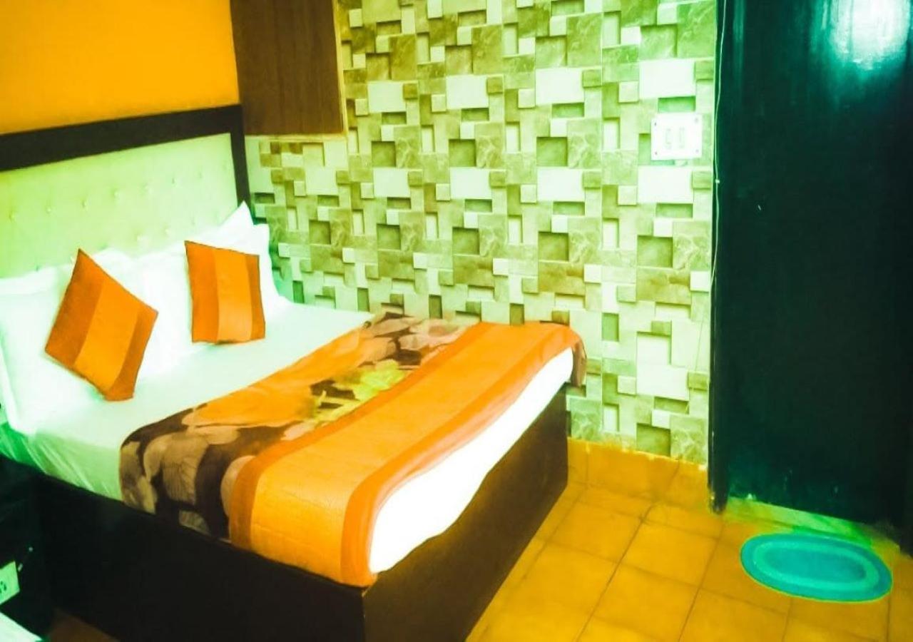 Hotel International Neelam Near New Delhi Railway Station Exterior photo