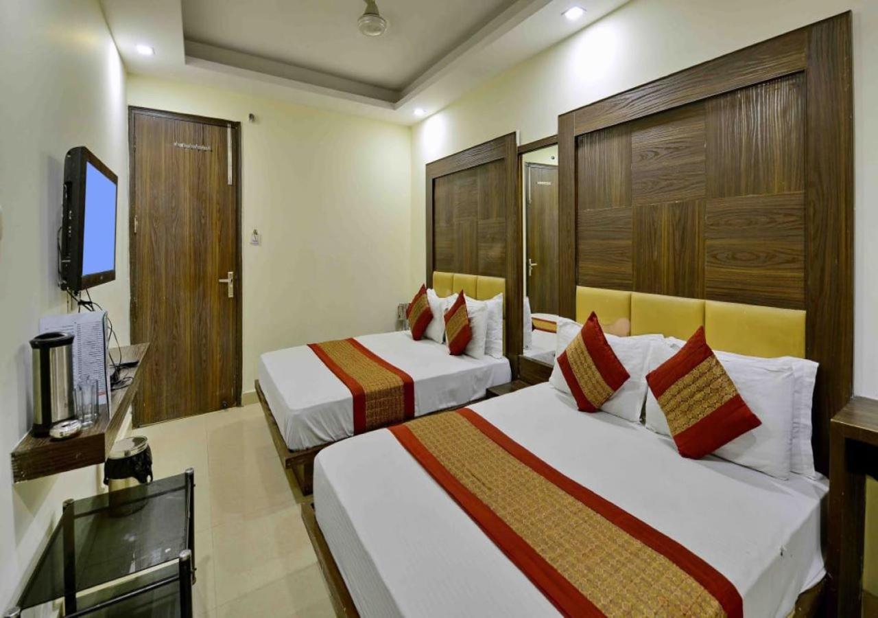 Hotel International Neelam Near New Delhi Railway Station Exterior photo