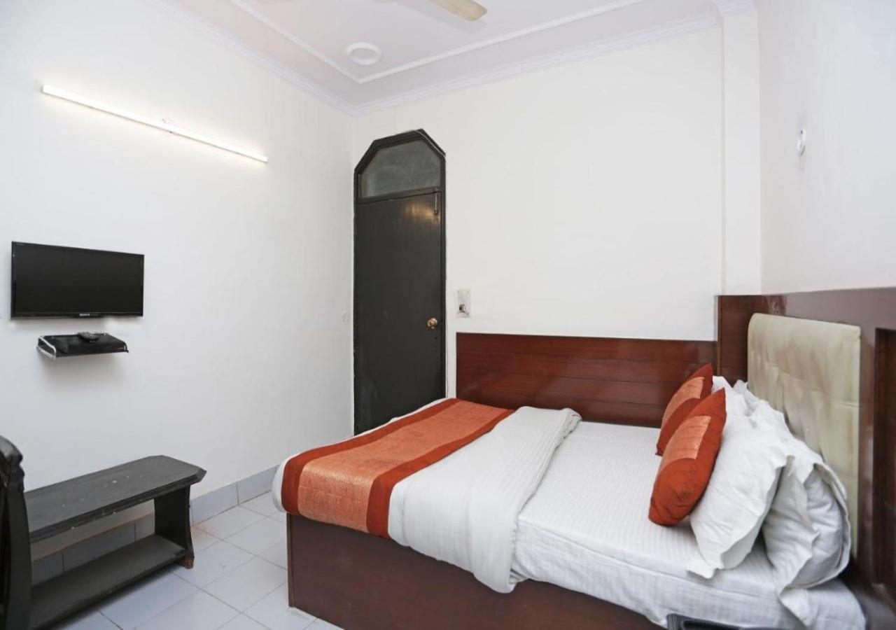 Hotel International Neelam Near New Delhi Railway Station Exterior photo
